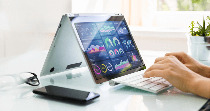 Technographic Targeting for CMOs and RevOps Teams